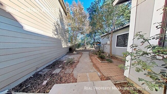 Building Photo - 5606 Spring Watch