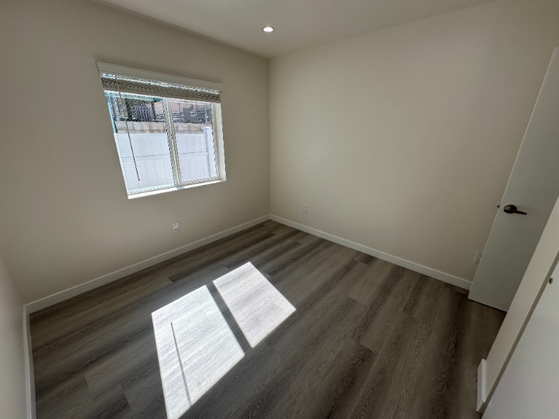 Building Photo - 2110 Gaviota Ave