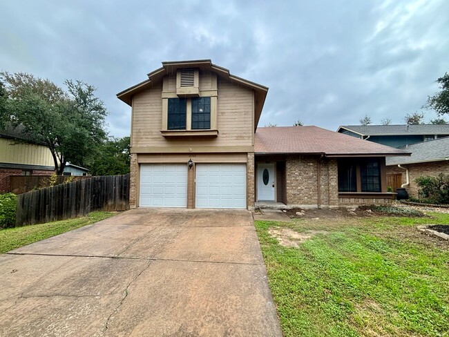 Primary Photo - Large Home in Northwest Austin!