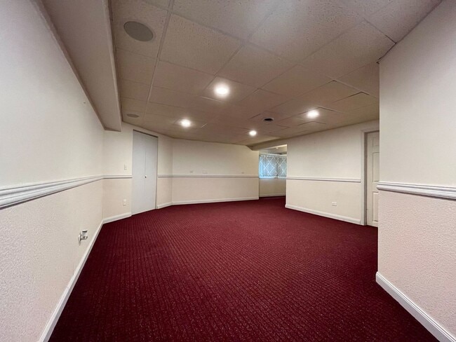 Building Photo - 4891 Turnberry Dr