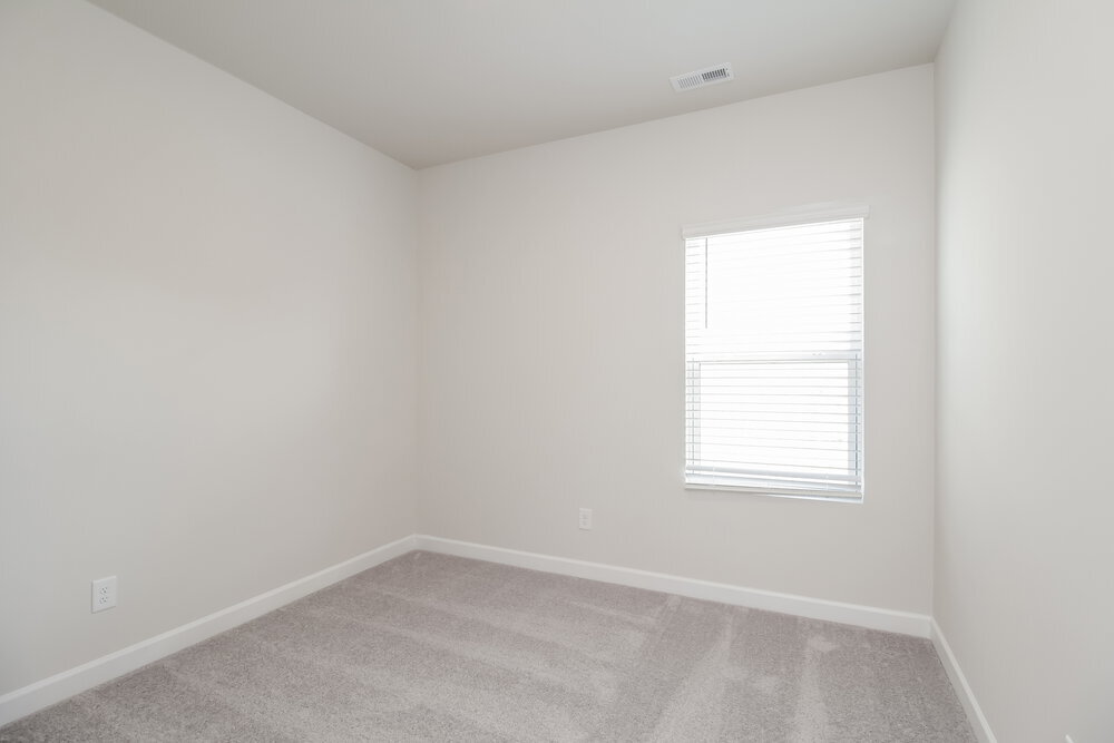 Building Photo - 1200 Sweet Pea St