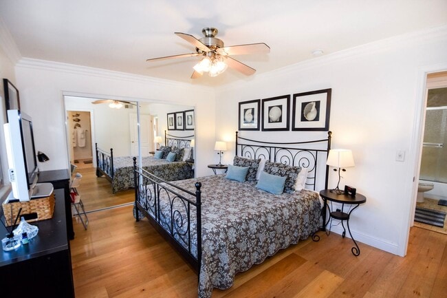 Building Photo - 1052 Isabella Ave