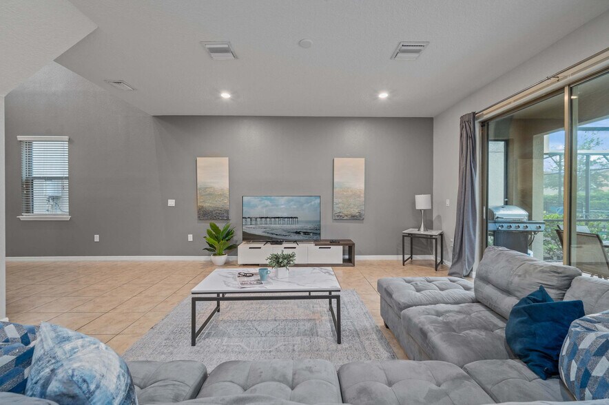 Building Photo - 5552 Misty Oak Cir