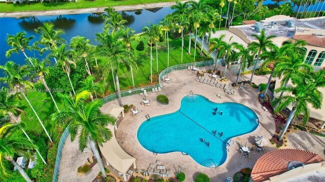 Building Photo - 5938 Crystal Shores Dr