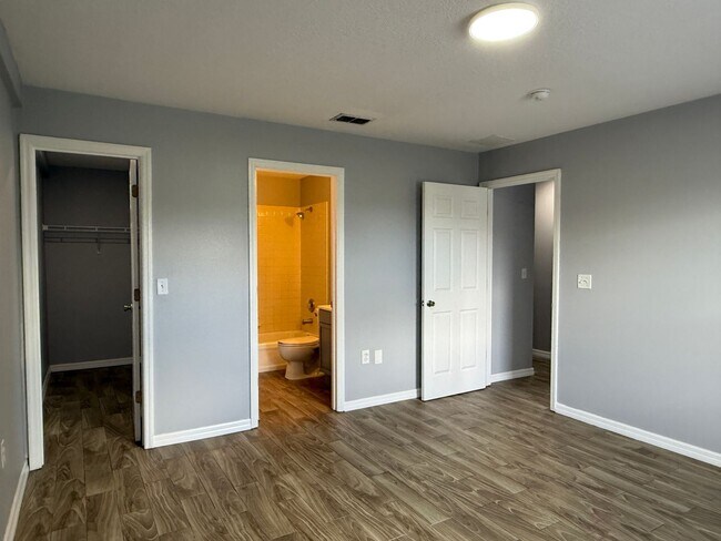 Building Photo - 3/2 in Wedgefield