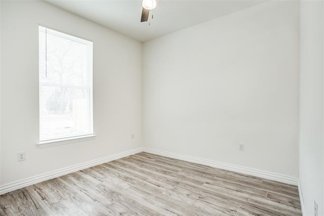 Building Photo - 116 Navajo Dr
