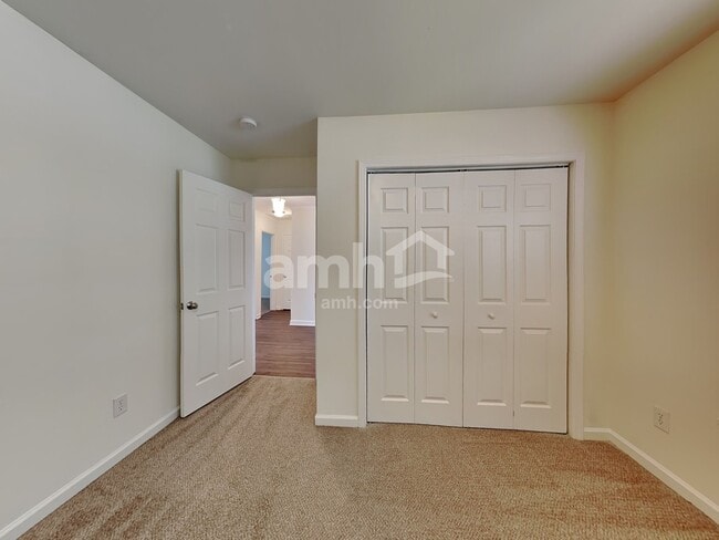 Building Photo - 5117 Oakhurst Park Ct