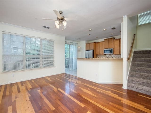 Building Photo - 7840 Fox Horn Dr