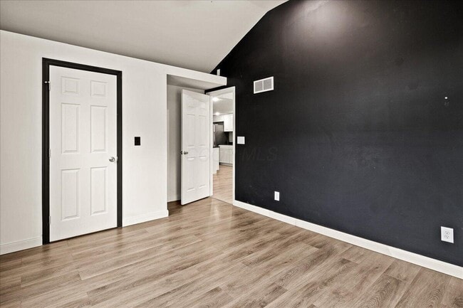 Building Photo - 2459 Atwood Terrace