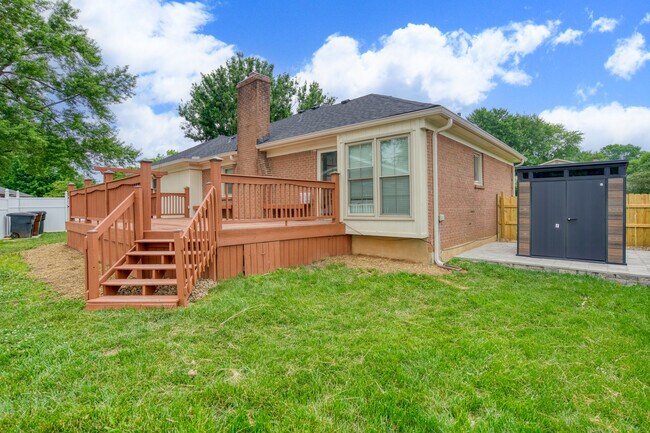 Building Photo - 6714 Copperfield Rd