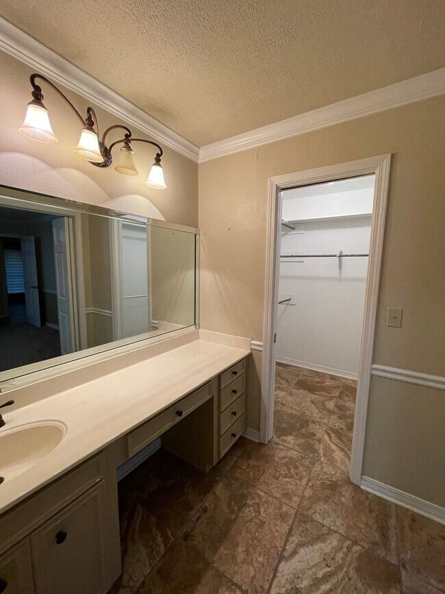Building Photo - Rental Property in Bossier City