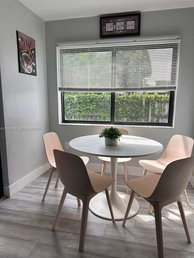 Building Photo - 20600 SW 116th Rd