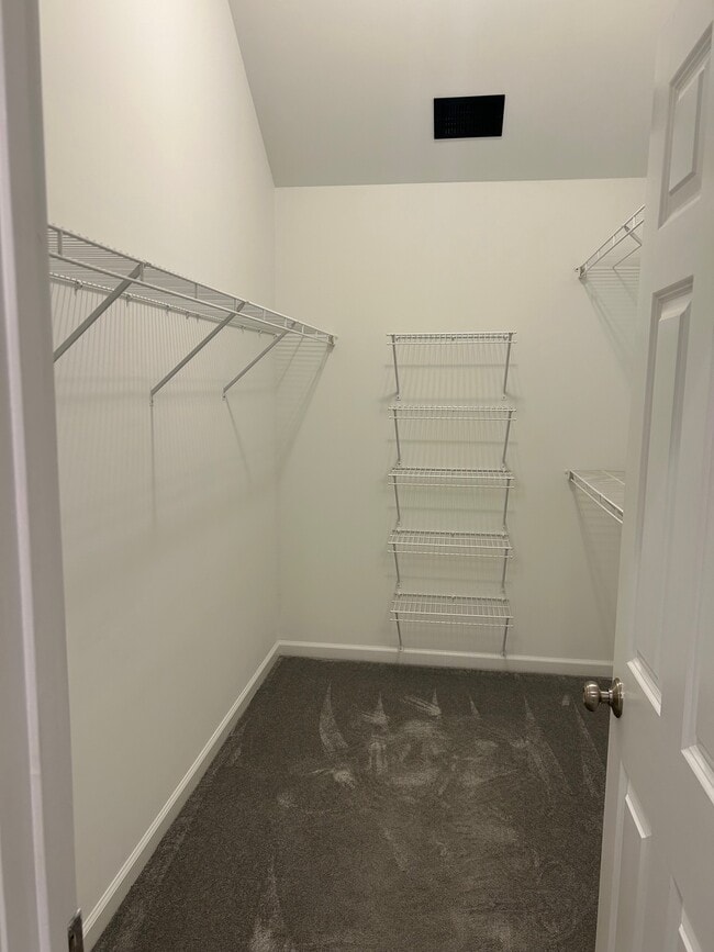 Building Photo - 6214 Carriage Gate Ln