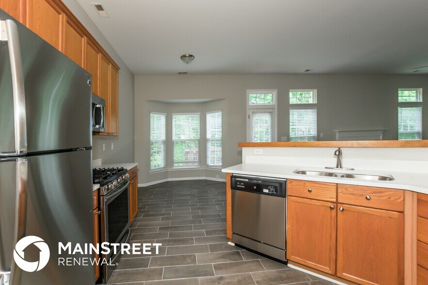 Building Photo - 12139 Autumn Winds Ln