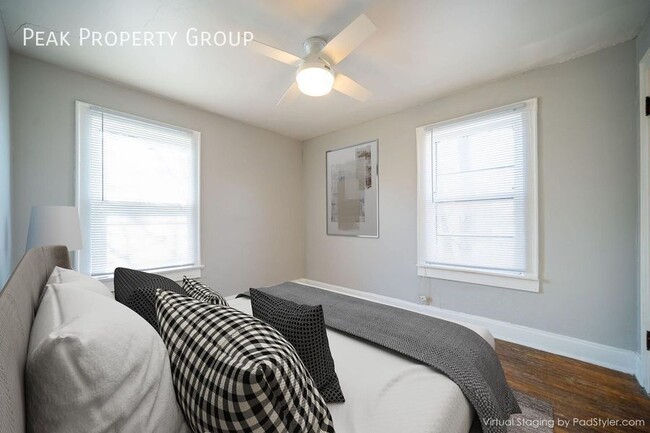 Building Photo - Available Now! Newly Renovated Townhome! L...