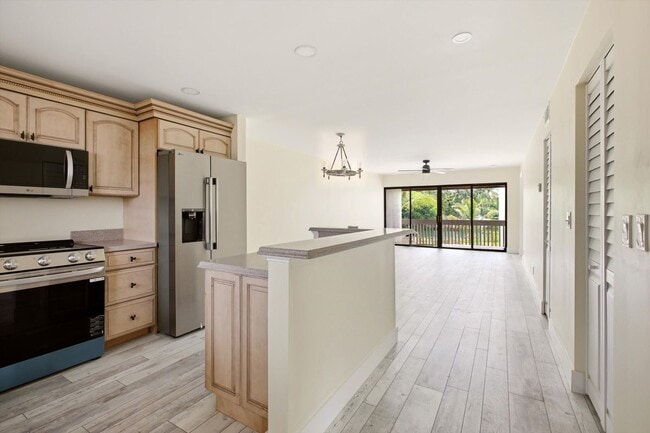 Building Photo - 412 Southwind Dr