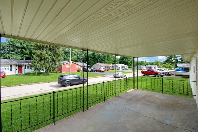 Building Photo - 169 Wilmar Ave