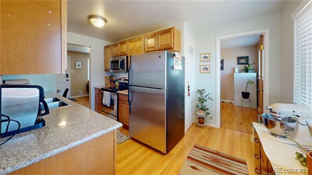 Building Photo - 2512 S Stuart St