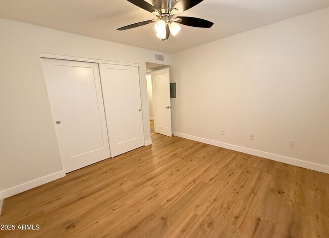 Building Photo - 18202 N Cave Creek Rd