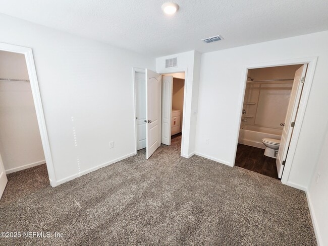 Building Photo - 123 Palmetto Rdg Rd