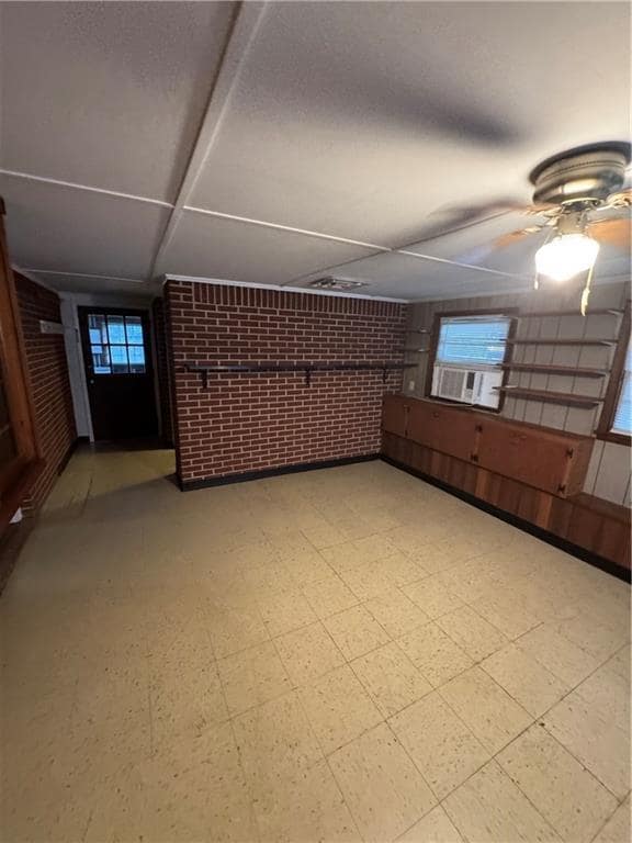 Building Photo - 4620 Woodlane Dr
