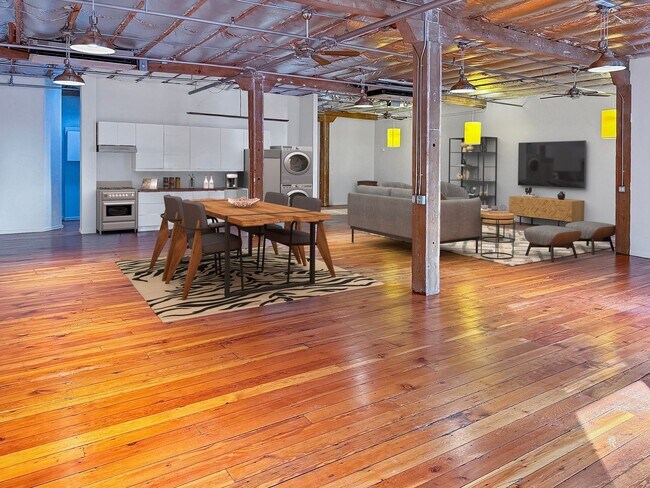 Building Photo - Julian Building – Lofts