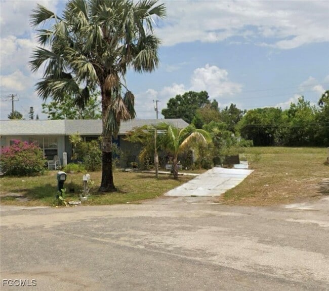 Primary Photo - 1100 Vineyard Pl