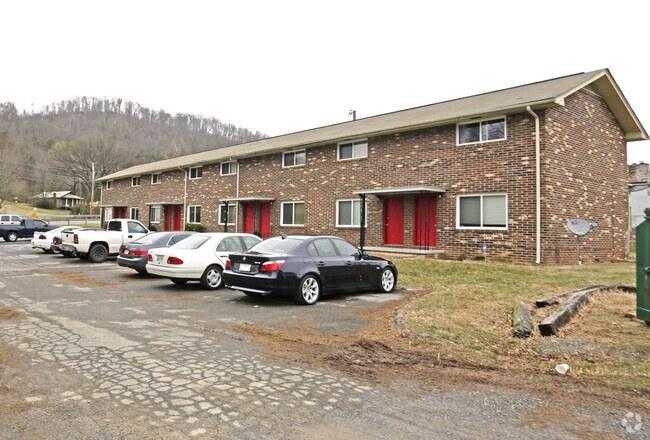 Building Photo - DunWoody Apartments