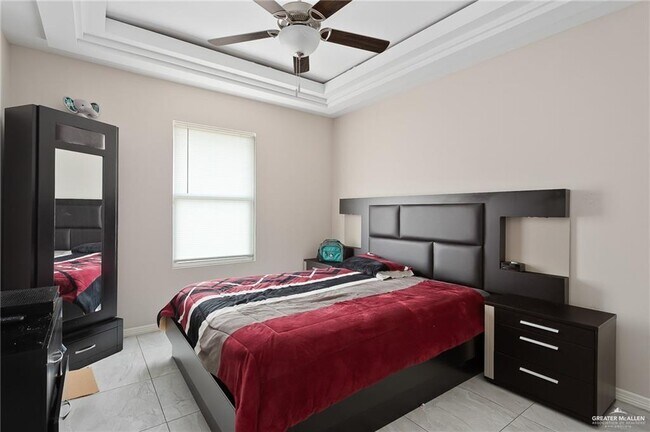 Building Photo - 21 S Missouri St