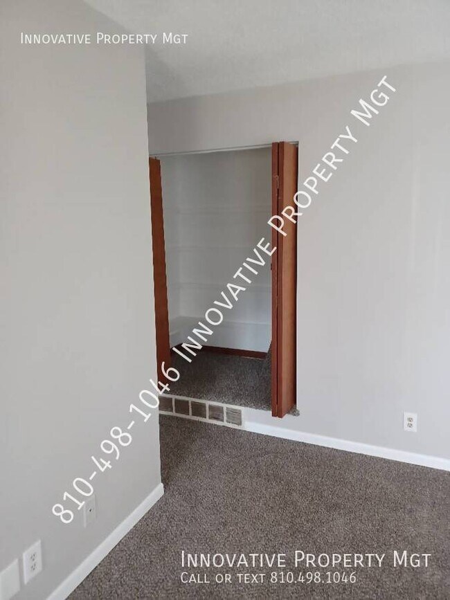 Building Photo - Upgraded Ranch Style Home- Beecher Schools...