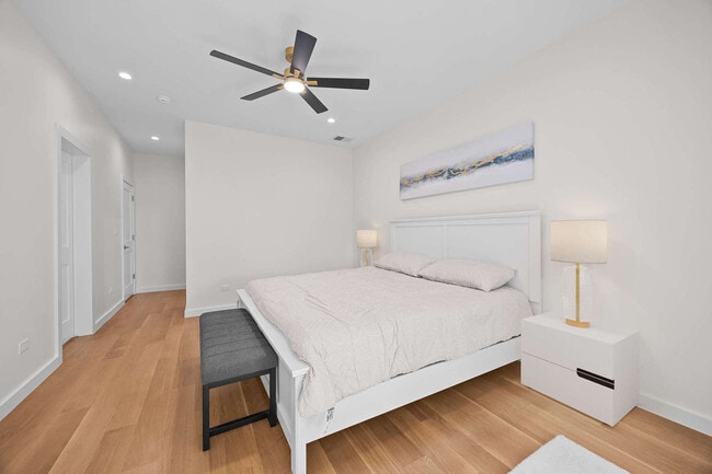 Building Photo - 4437 N Whipple St