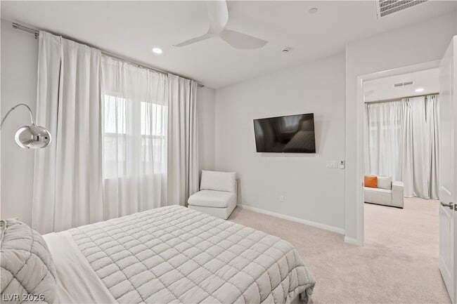 Building Photo - 684 Ambridge Dr