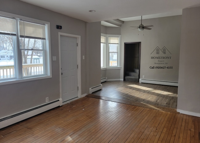 Building Photo - 2710 S 8th St
