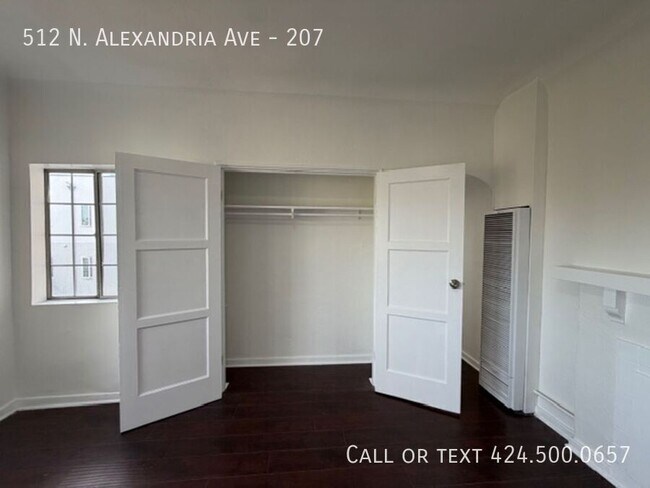 Building Photo - 512 Alexandria Ave