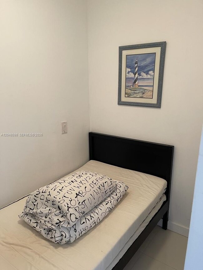 Building Photo - 5701 Collins Ave