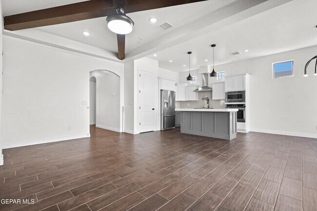 Building Photo - 13445 Emerald Crystal Dr