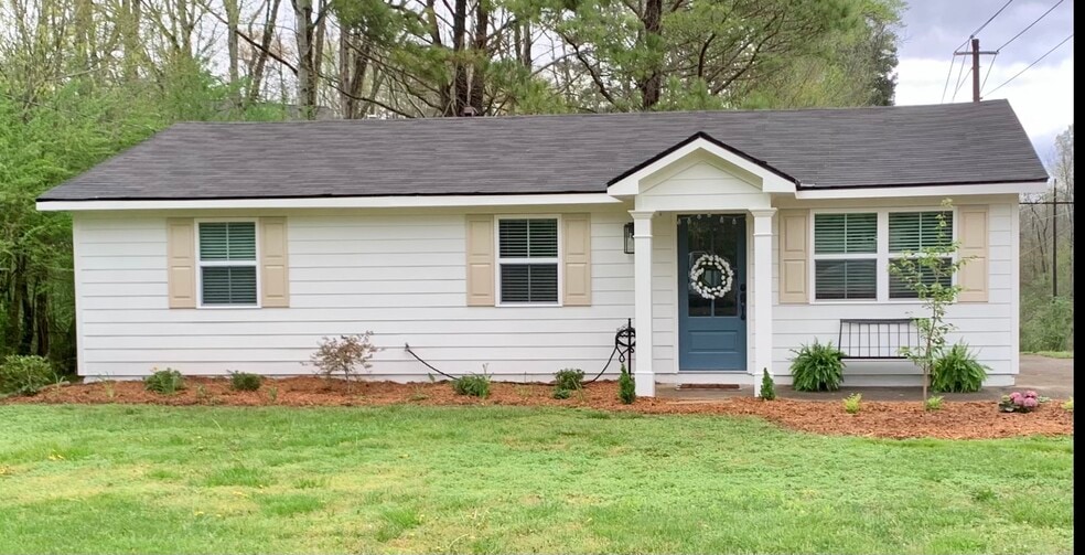 House 2 - 223 Woodglen Dr