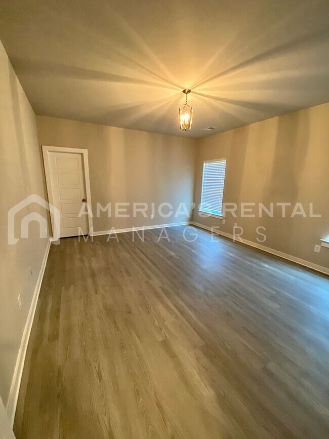 Building Photo - Home for Rent in Jasper, AL! View with 48 Hours Notice!