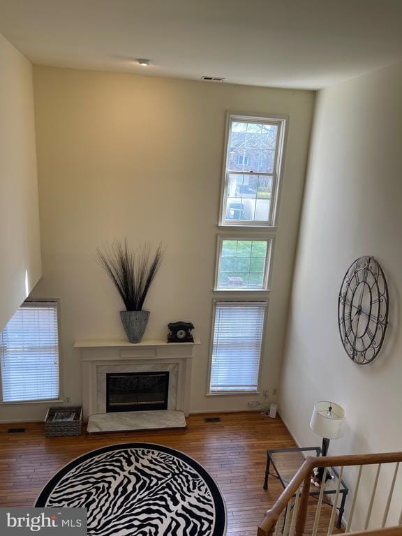 Building Photo - 10926 Bloomingdale Dr