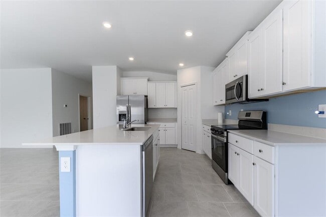 Building Photo - 23251 Quasar Blvd