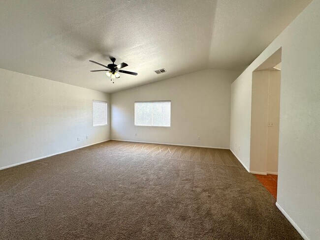 Building Photo - 6839 Scarlet Flax St