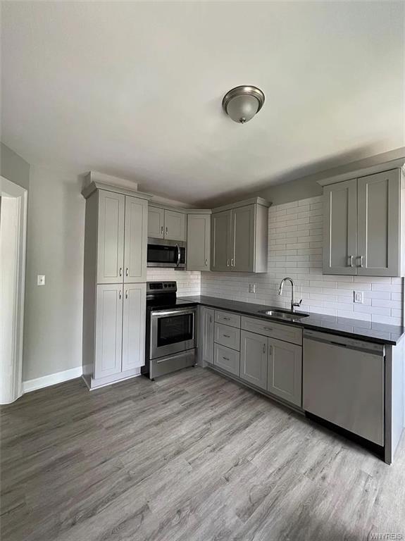 Building Photo - 355 Plymouth Ave