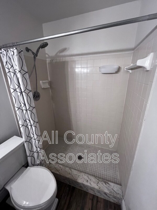 Building Photo - 3277 Fox Chase Cir