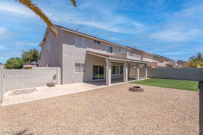 Building Photo - 1109 Devon Downs Ave