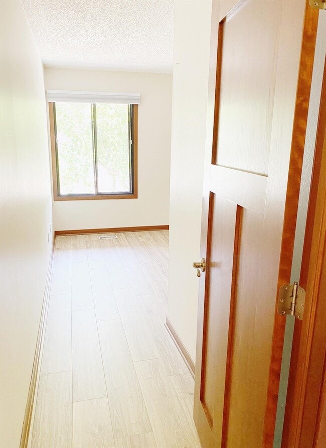 Building Photo - 1300 Landmark Trail S