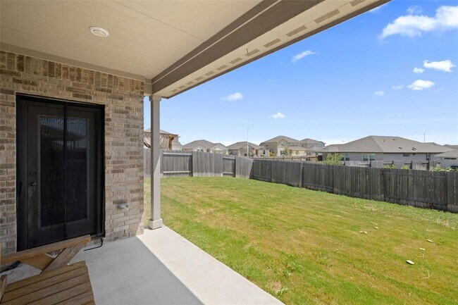 Building Photo - 14029 Heartland Dr