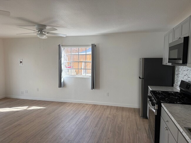 Building Photo - Totally remodeled guesthouse - available NOW