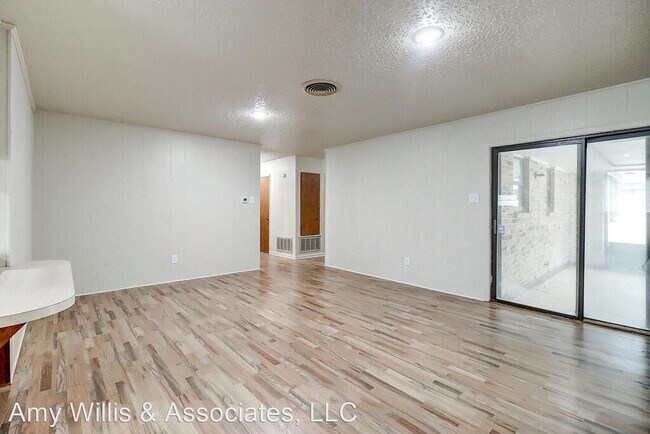 Building Photo - 4 br, 2 bath House - 1130 Alexandria