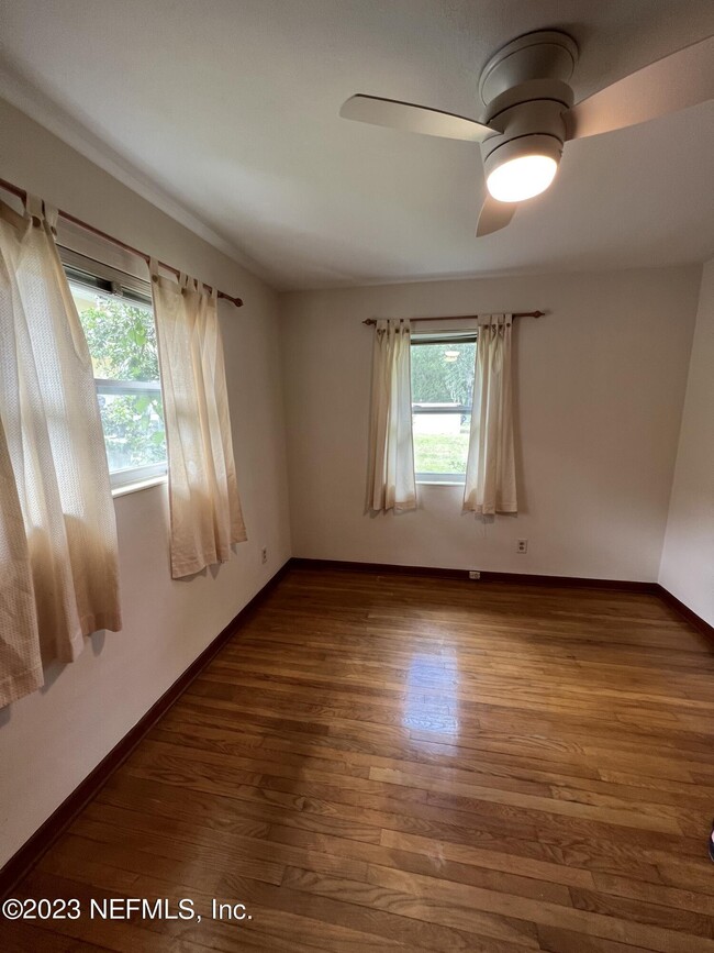 Building Photo - 2815 Beauclerc Rd