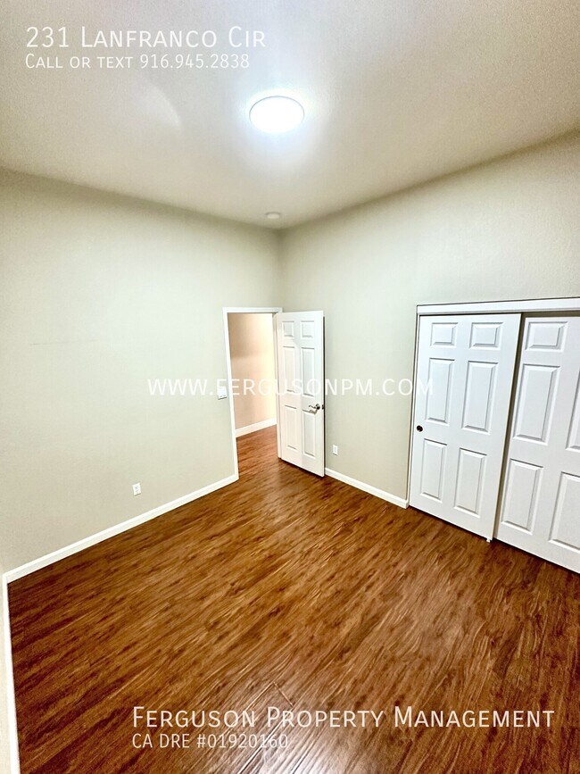 Building Photo - 231 Lanfranco Cir